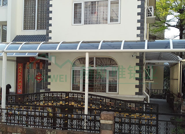 廣州番禺區(qū)蓮花別墅48號(hào)雨棚-謝先生