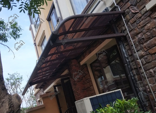 江蘇宜興市龍湖紫云臺 王小姐